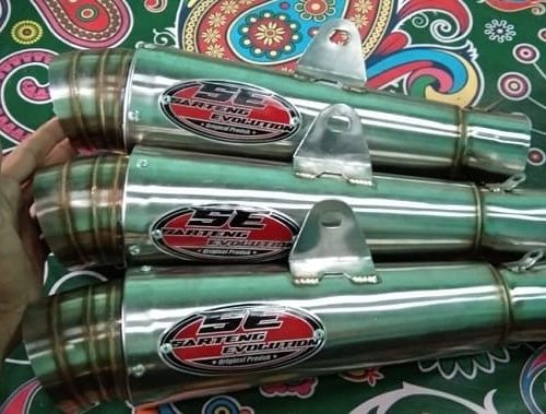 SE Exclusive Muffler